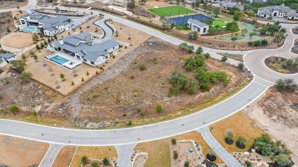 5128 Indigo Spires Way Austin TX 78738