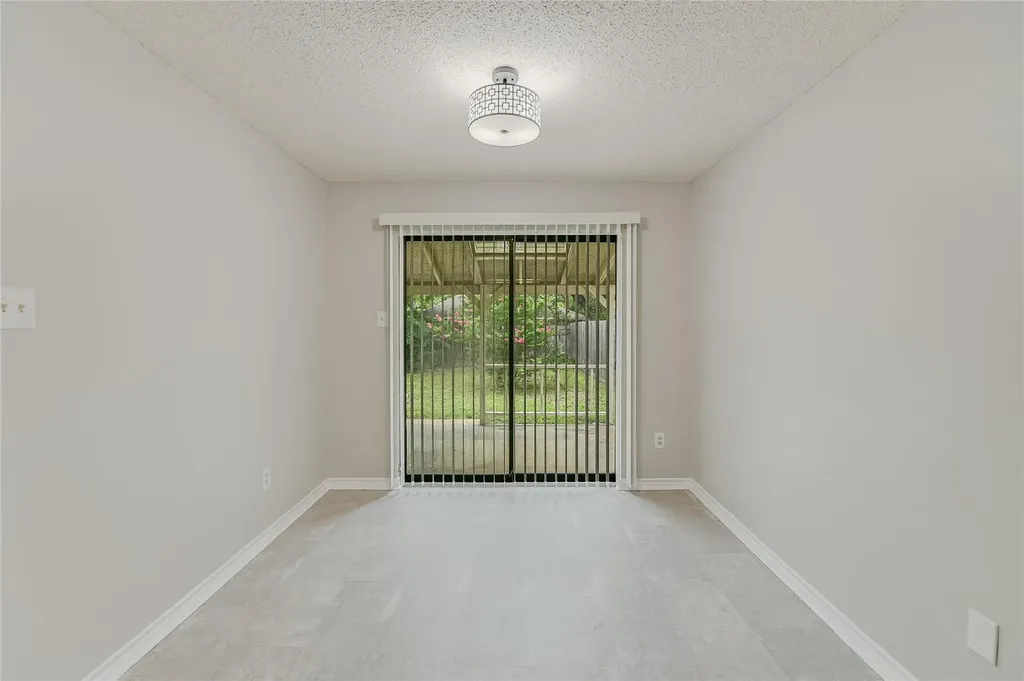 8106 Chainfire Cove Austin TX 78729