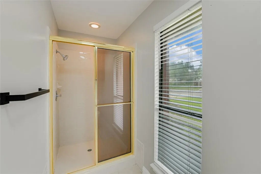8106 Chainfire Cove Austin TX 78729