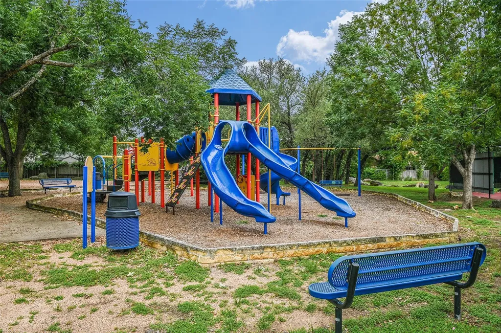 8106 Chainfire Cove Austin TX 78729