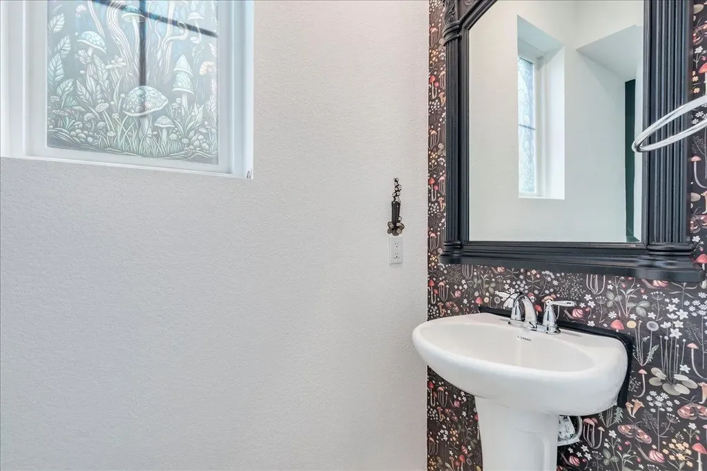 8008 Prairie Rye Drive Lago Vista TX 78645