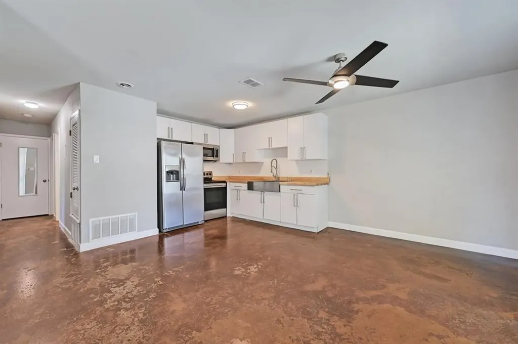 2403 La Casa Drive Austin TX 78704