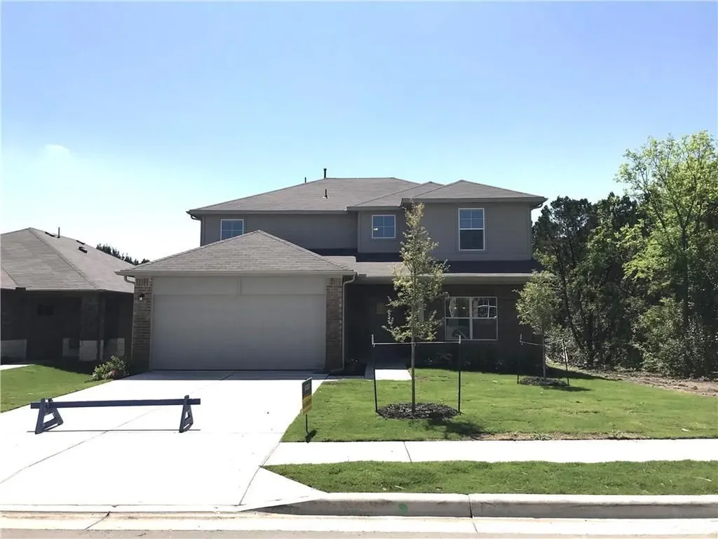 2205 Bettylou Lane Austin TX 78754