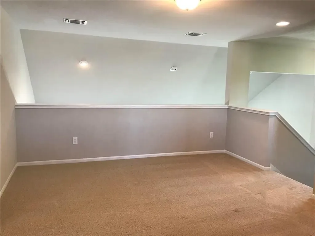 2205 Bettylou Lane Austin TX 78754