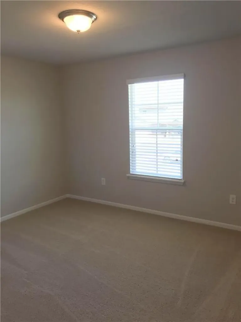 2205 Bettylou Lane Austin TX 78754