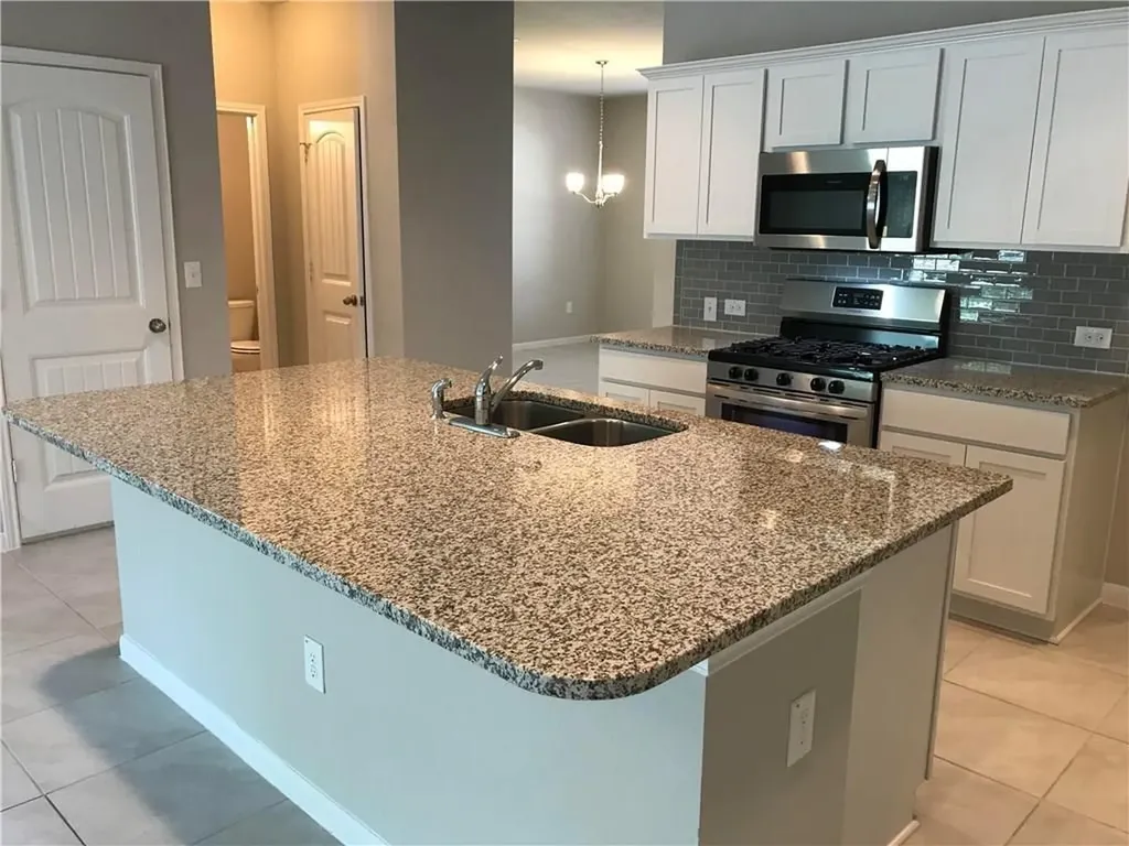 2205 Bettylou Lane Austin TX 78754