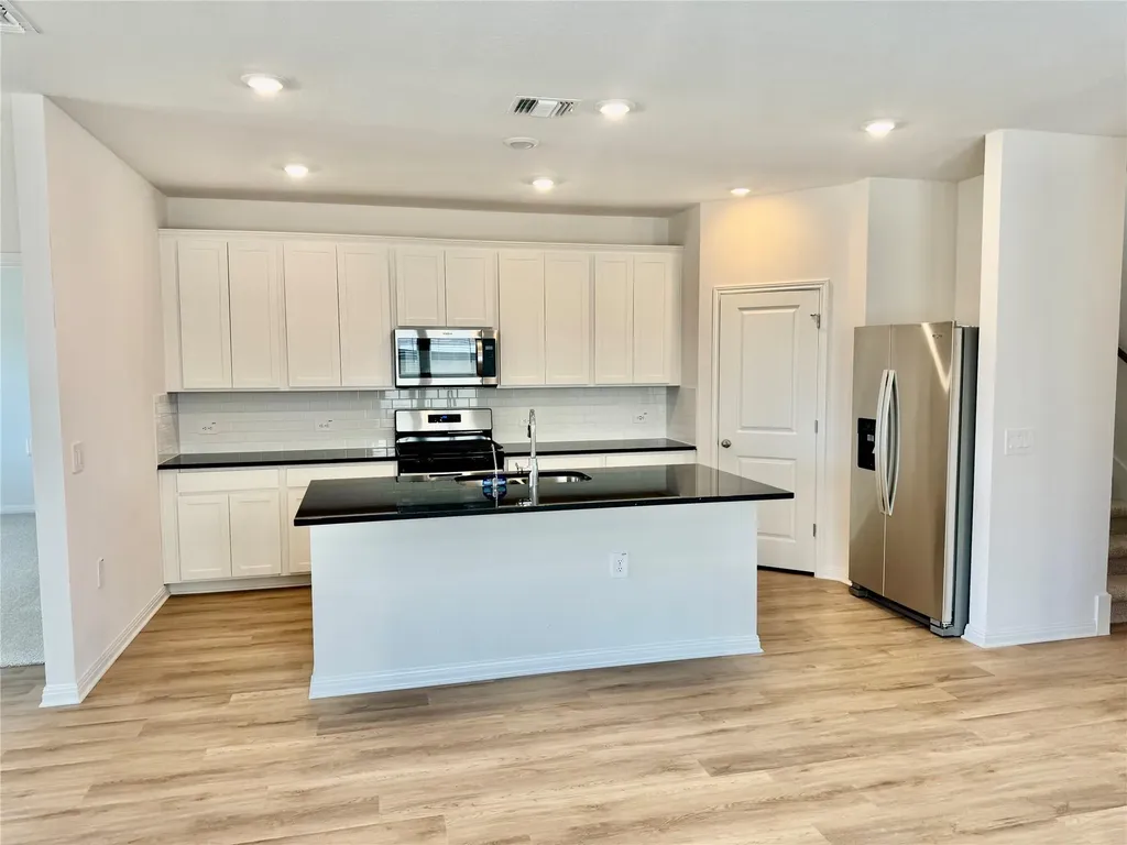 5016 Stockton Lane Del Valle TX 78617