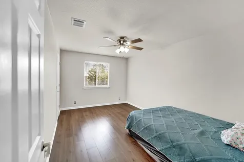 113 Endeavour Kyle TX 78640