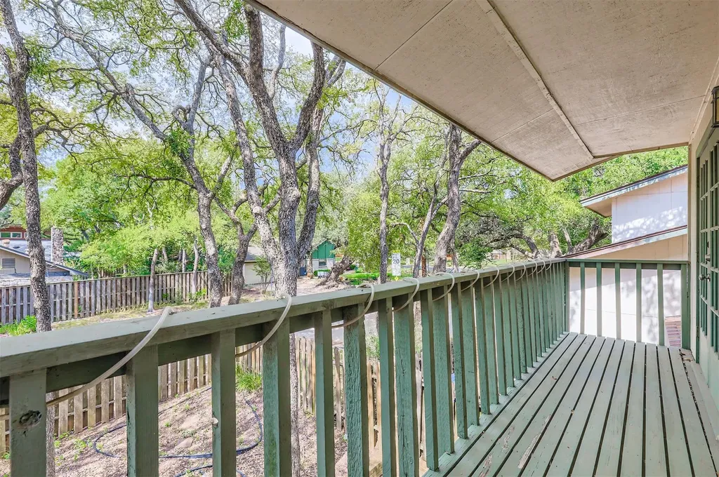 8600 Tallwood Drive Austin TX 78759