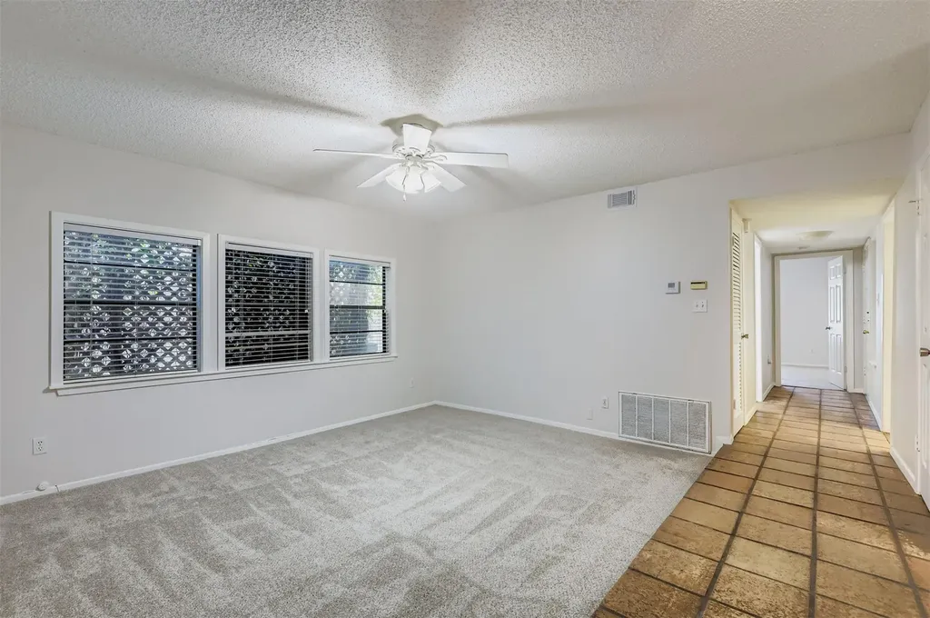 8600 Tallwood Drive Austin TX 78759