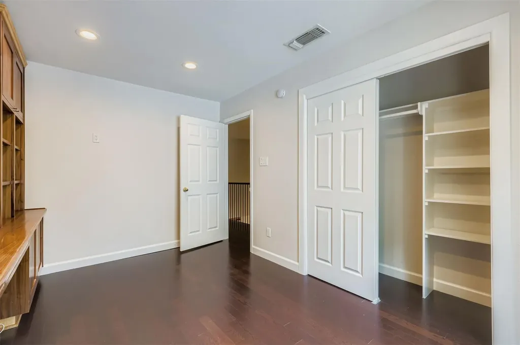 8600 Tallwood Drive Austin TX 78759
