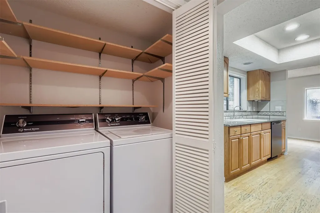 8600 Tallwood Drive Austin TX 78759