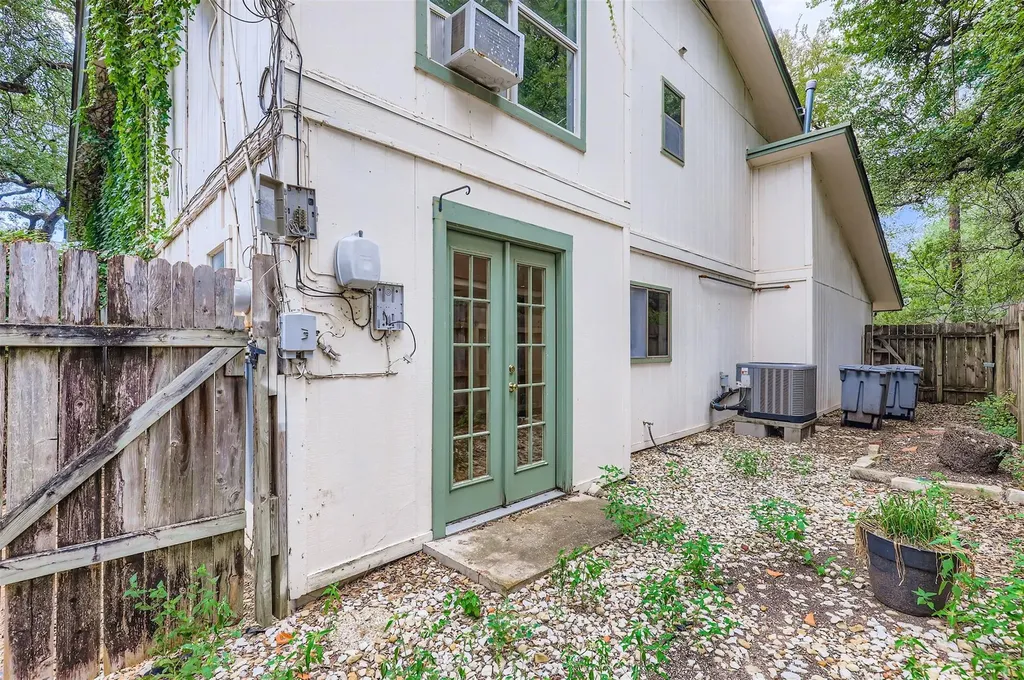 8600 Tallwood Drive Austin TX 78759