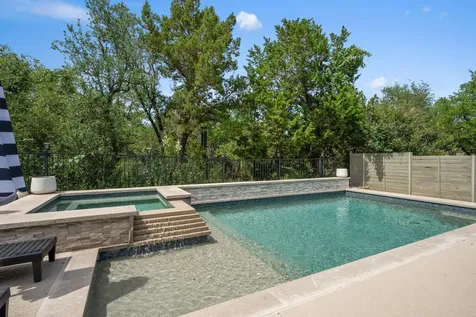 1005 Wolf Hollow Drive Georgetown TX 78628