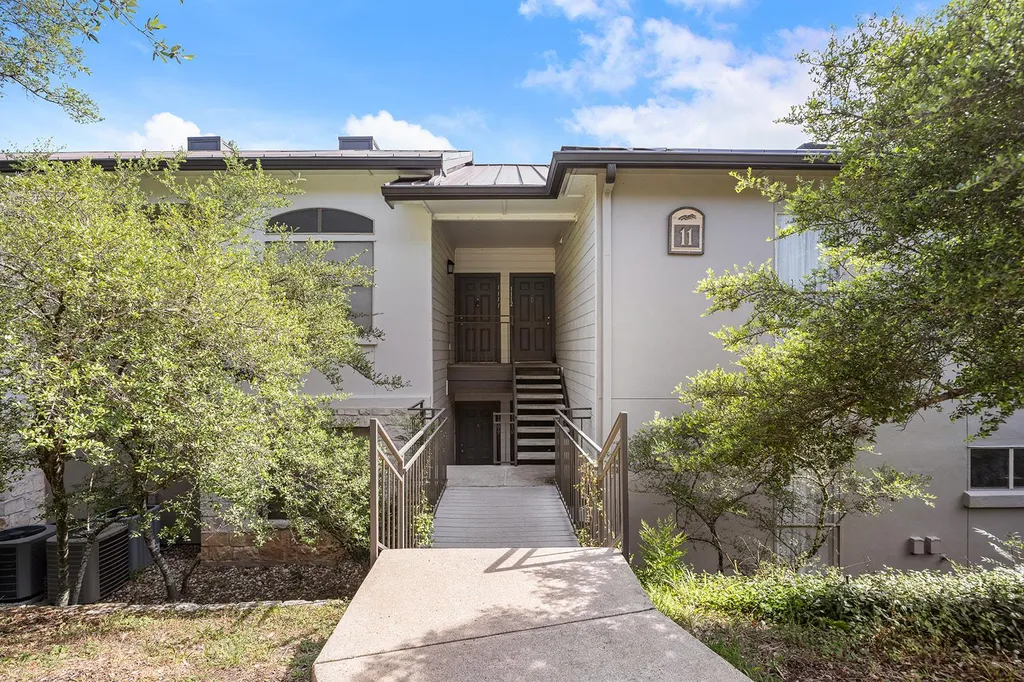 6000 Shepherd Mountain Cove Austin TX 78730