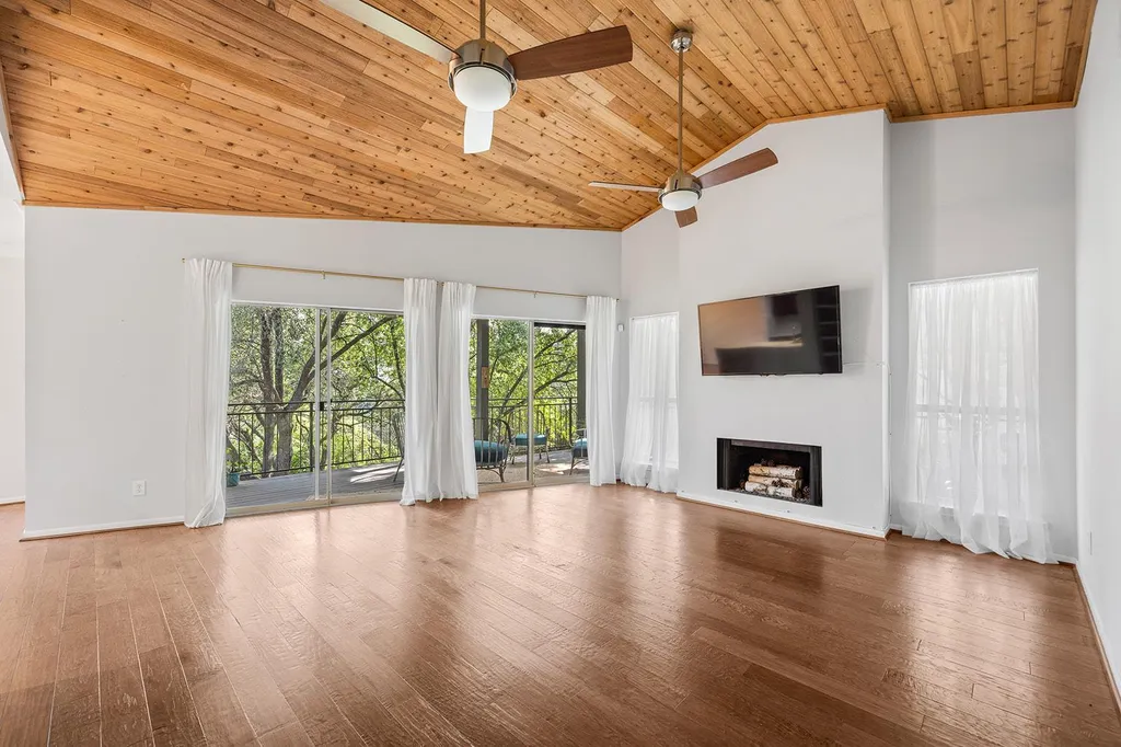 6000 Shepherd Mountain Cove Austin TX 78730