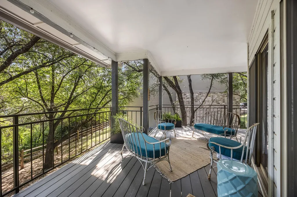 6000 Shepherd Mountain Cove Austin TX 78730