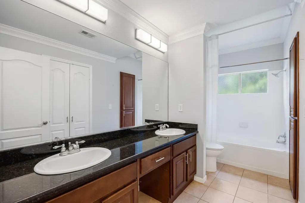 6000 Shepherd Mountain Cove Austin TX 78730