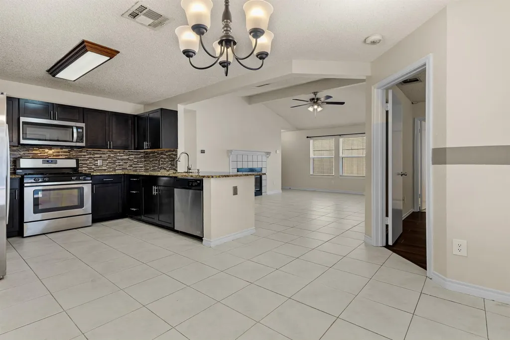 8754 Birmingham Drive Austin TX 78748