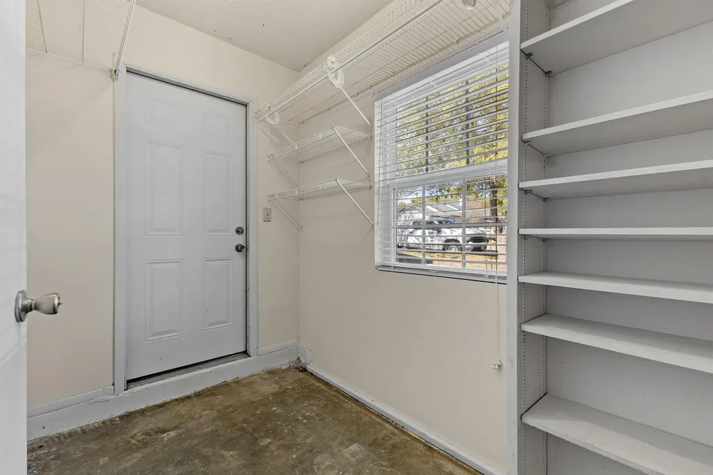 8754 Birmingham Drive Austin TX 78748