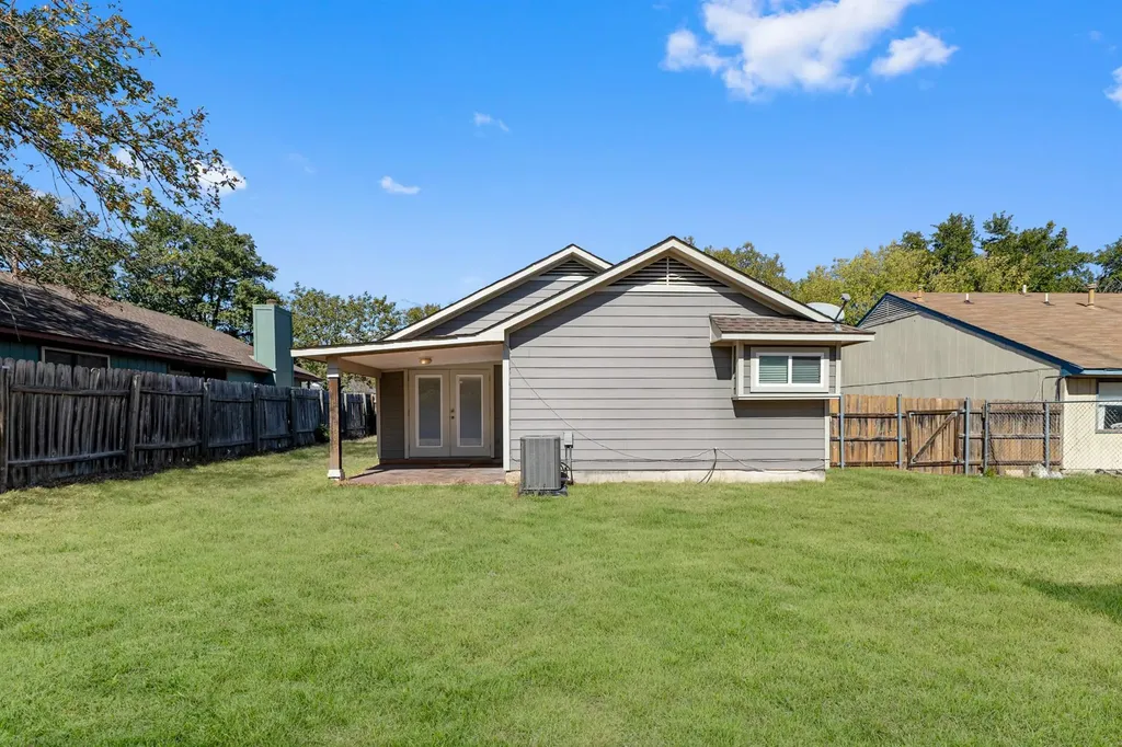 8754 Birmingham Drive Austin TX 78748