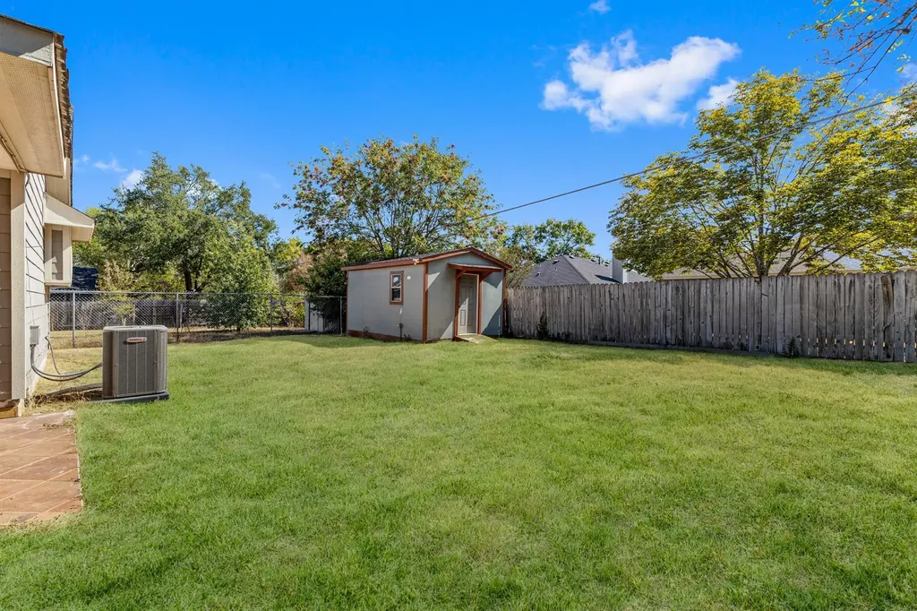 8754 Birmingham Drive Austin TX 78748