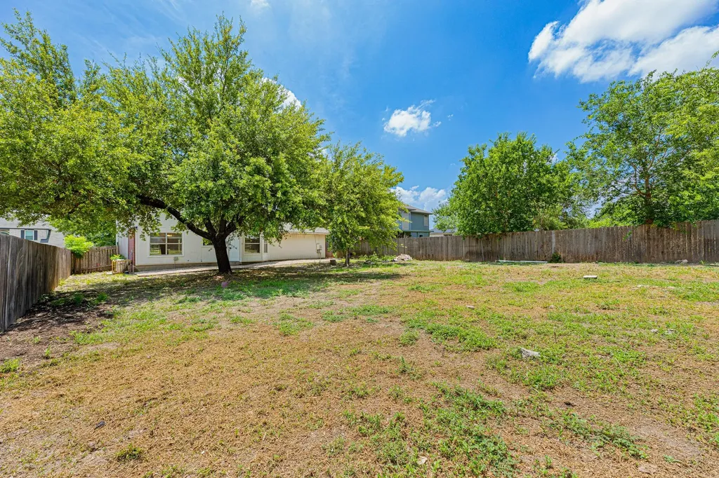 710 Camp Fire Trail Pflugerville TX 78660