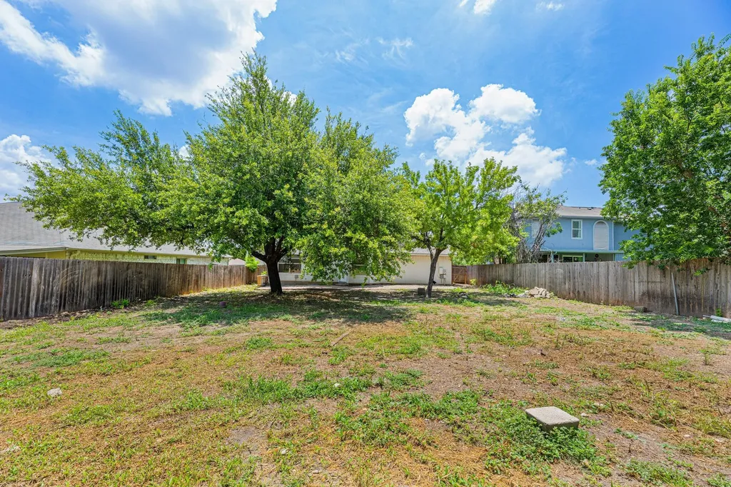 710 Camp Fire Trail Pflugerville TX 78660