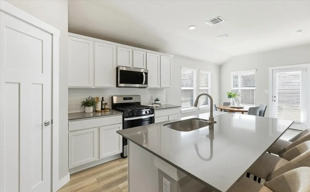 1145 Tipton Street Georgetown TX 78633
