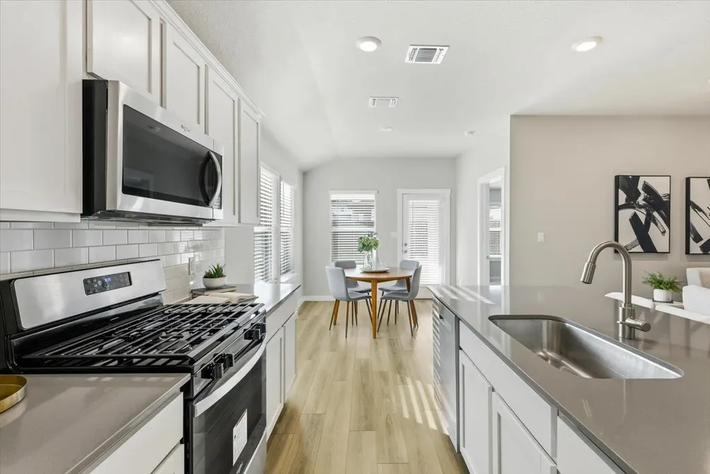 1145 Tipton Street Georgetown TX 78633
