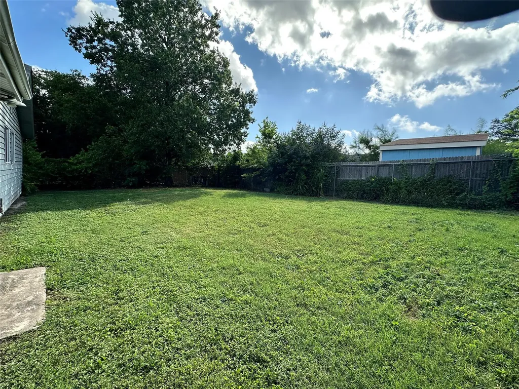 5813 Cedardale Drive Austin TX 78745