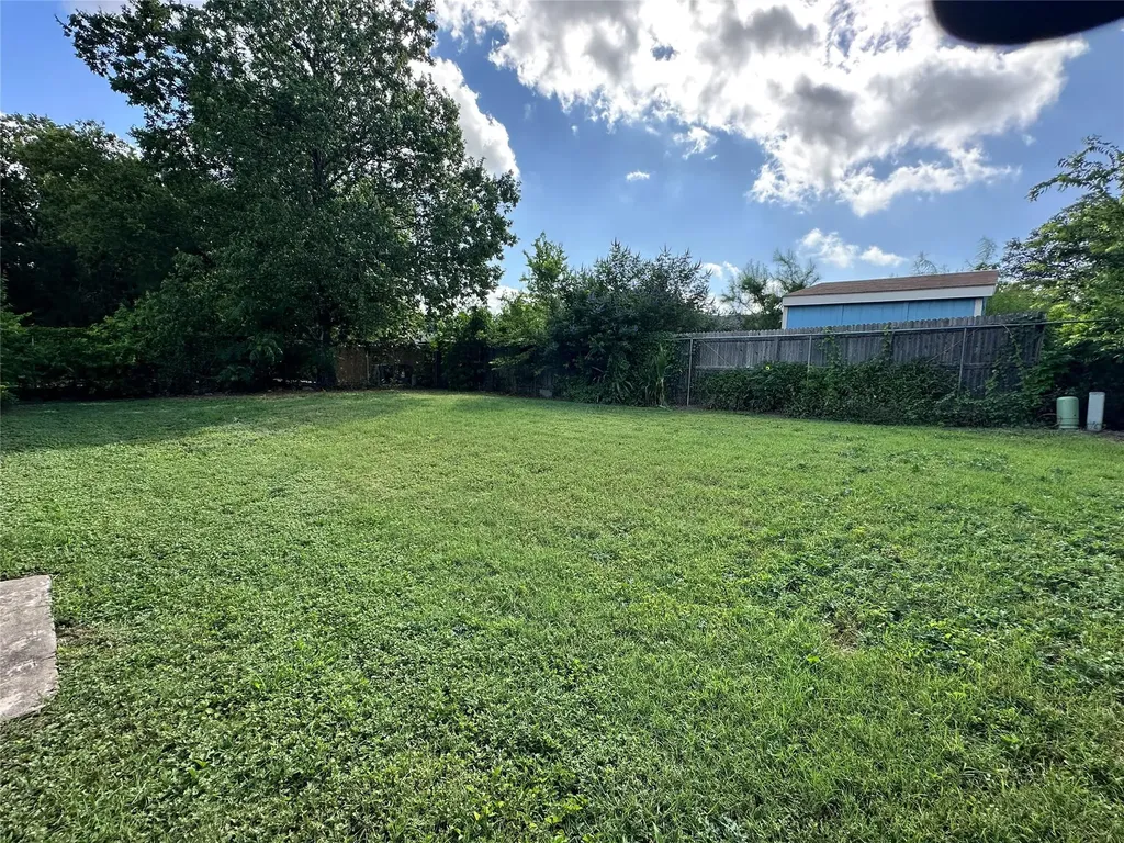 5813 Cedardale Drive Austin TX 78745