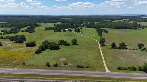 13541 E Us Hwy 79 (+/-29 Acres) Gause TX 77857