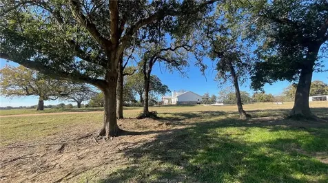 13541 E Us Hwy 79 (+/-29 Acres) Gause TX 77857