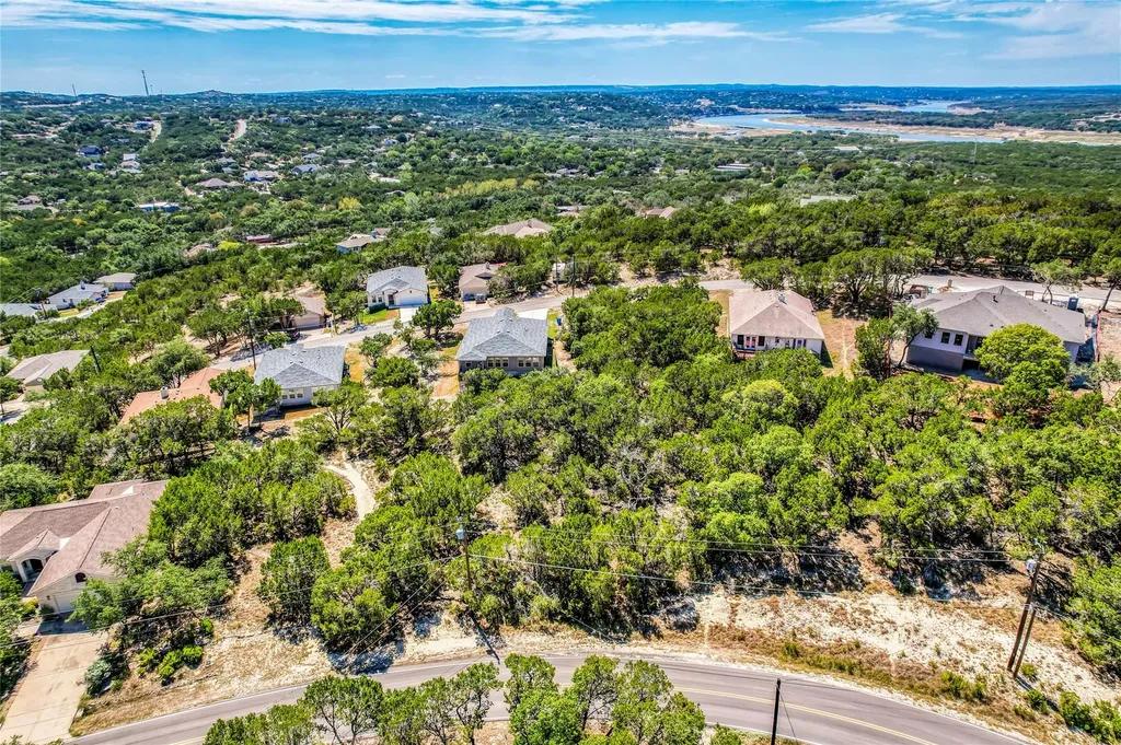 21505 Sierra Trail Lago Vista TX 78645