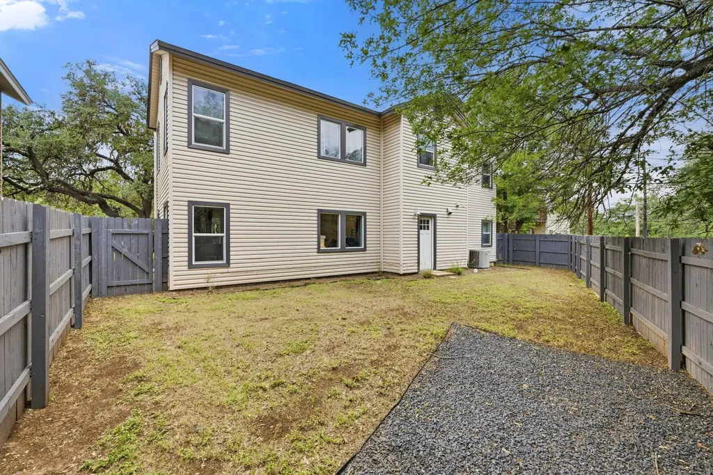 1803 Bouldin Avenue Austin TX 78704
