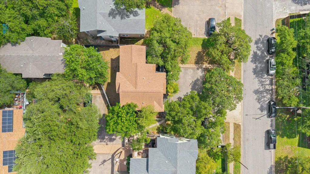 1803 Bouldin Avenue Austin TX 78704