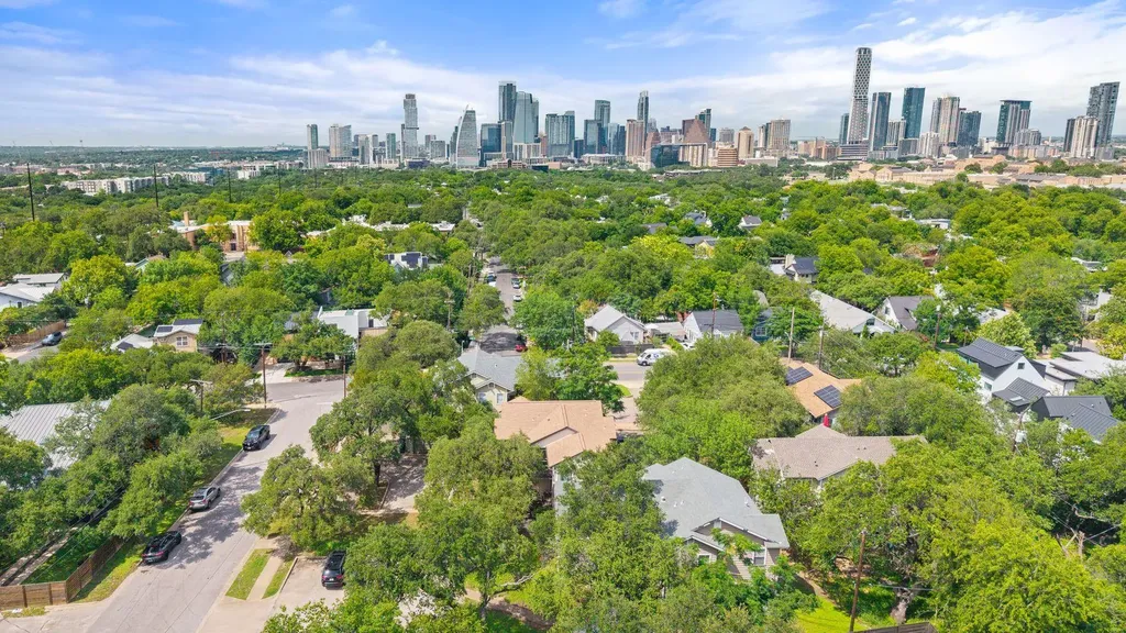 1803 Bouldin Avenue Austin TX 78704