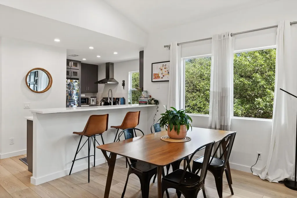 1803 Bouldin Avenue Austin TX 78704