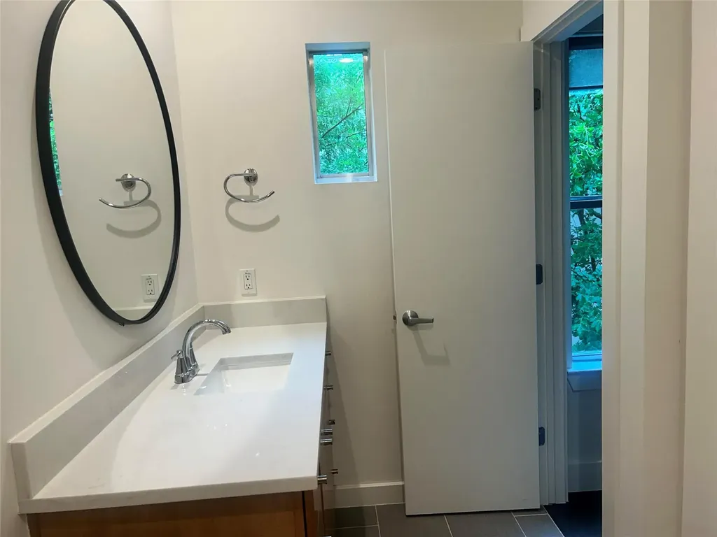 1205 Kinney Avenue Austin TX 78704