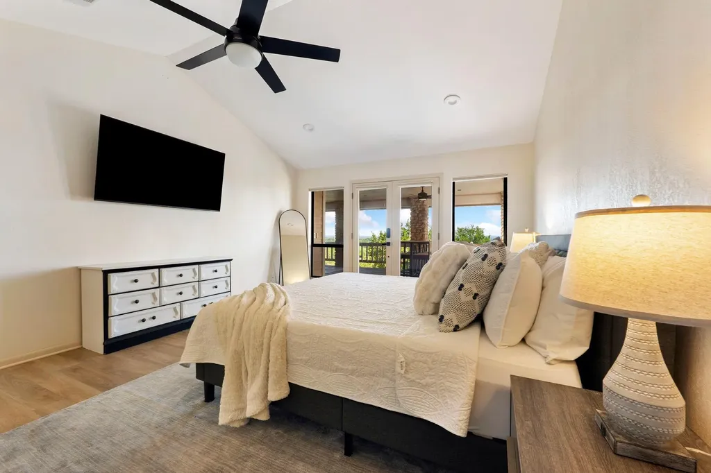 310 Dogie Drive Horseshoe Bay TX 78657
