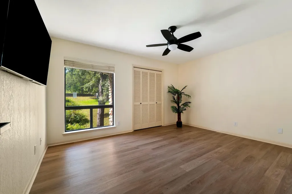 310 Dogie Drive Horseshoe Bay TX 78657