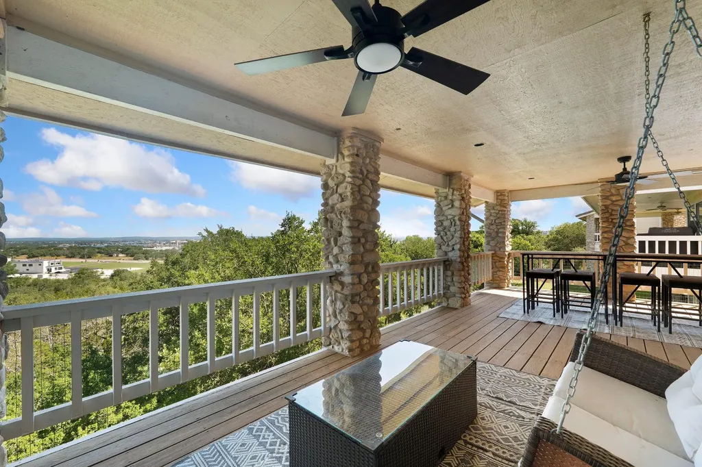 310 Dogie Drive Horseshoe Bay TX 78657