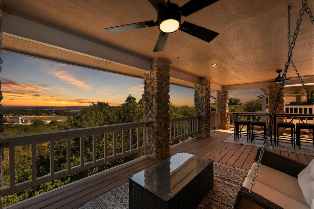 310 Dogie Drive Horseshoe Bay TX 78657