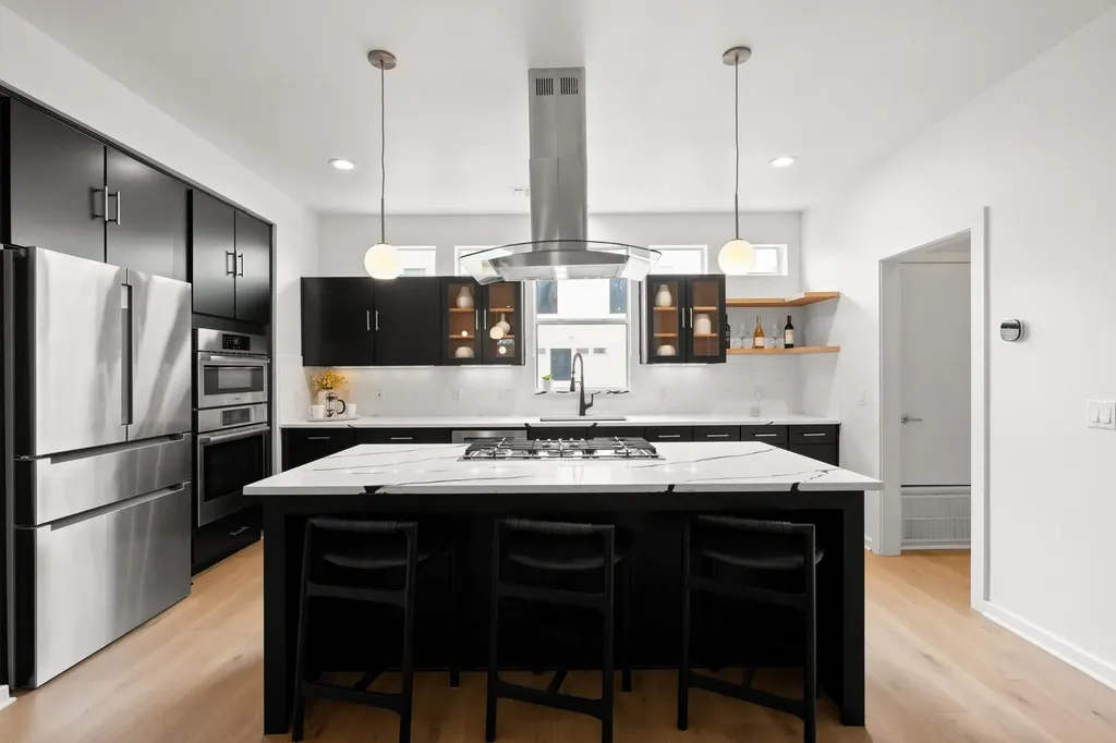 1205 Kinney Avenue Austin TX 78704