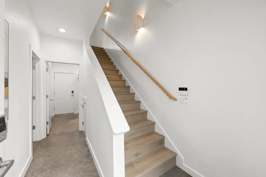 1205 Kinney Avenue Austin TX 78704