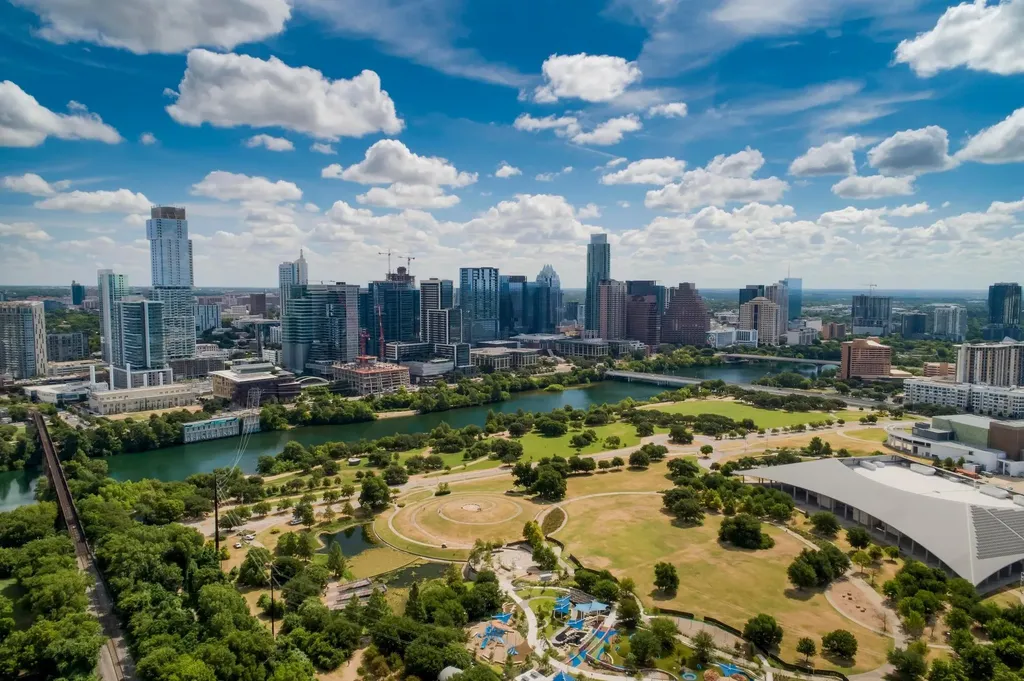 1205 Kinney Avenue Austin TX 78704