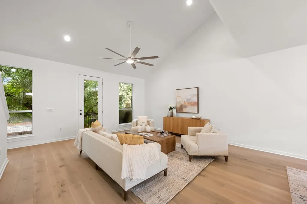 1205 Kinney Avenue Austin TX 78704