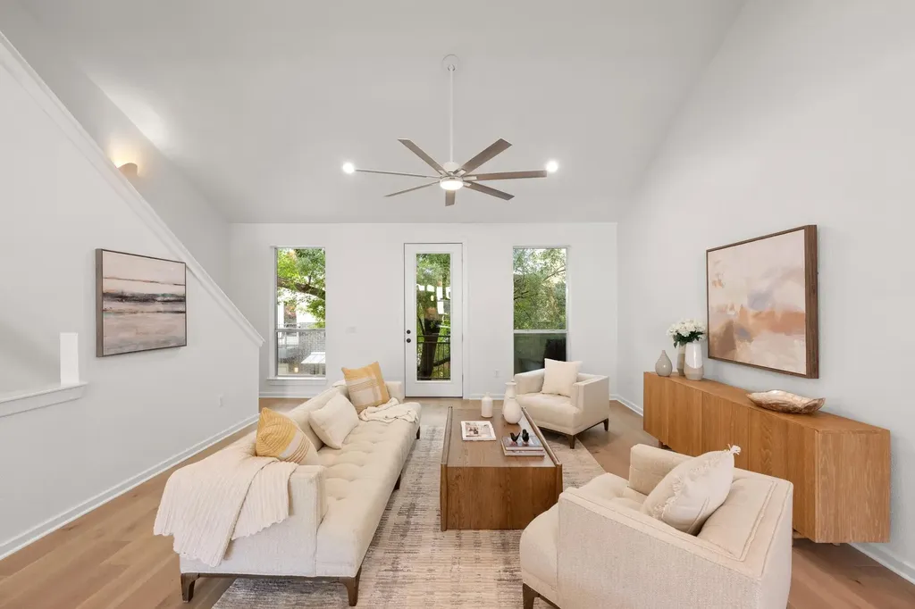 1205 Kinney Avenue Austin TX 78704