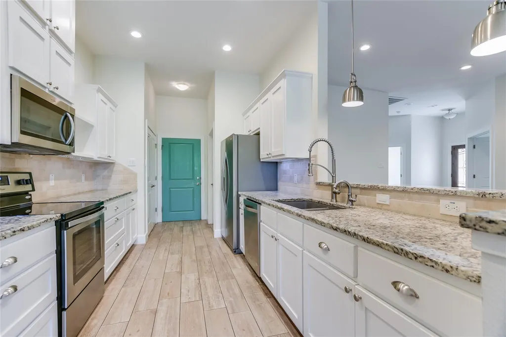416 Hi Circle W Horseshoe Bay TX 78657